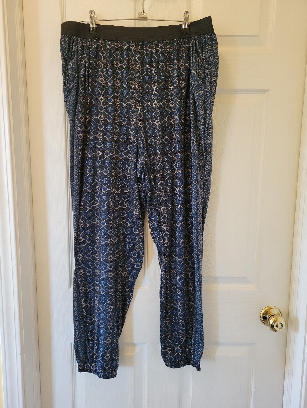 3 Pair Womens Sz. 2X Pull On Pants